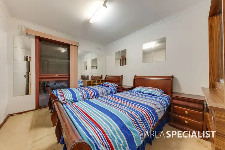 Fifth view of Homely house listing, 2 Witchwood Close, Albanvale VIC 3021