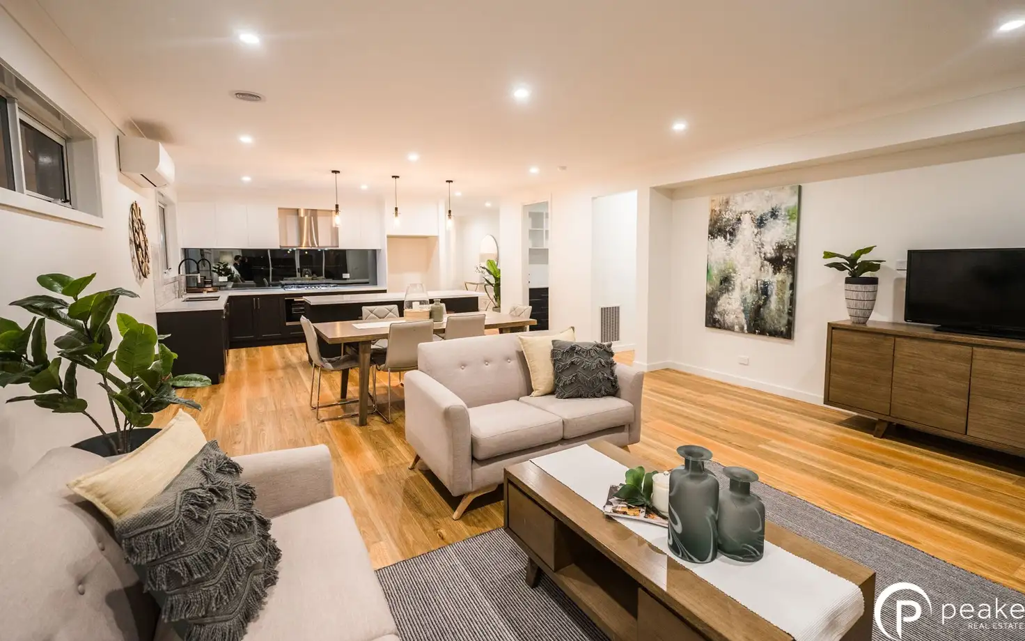Main view of Homely house listing, 10 Lyntonlee Avenue, Officer VIC 3809