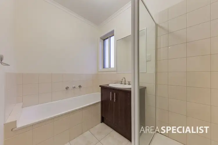 Sixth view of Homely townhouse listing, 5 Rosewood Lane, Cairnlea VIC 3023