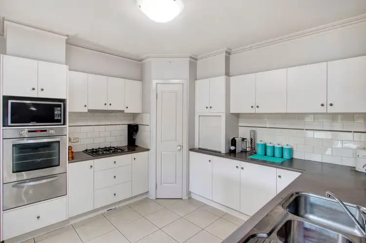 Third view of Homely house listing, 6 Bridle Court, Maiden Gully VIC 3551