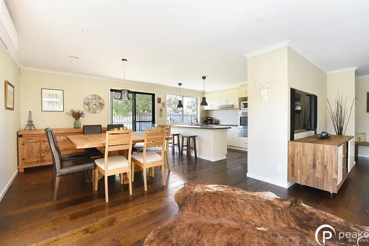 5 Debra Court