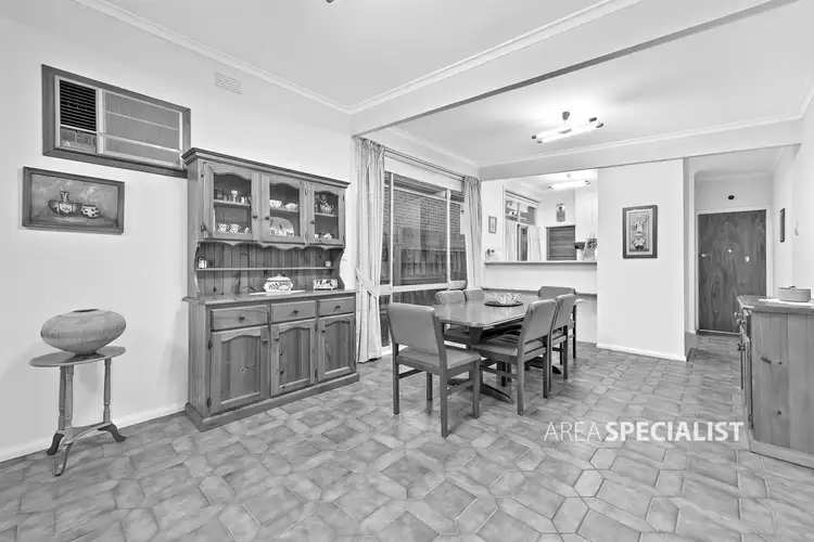 8 Dunblane Road, Noble Park VIC 3174