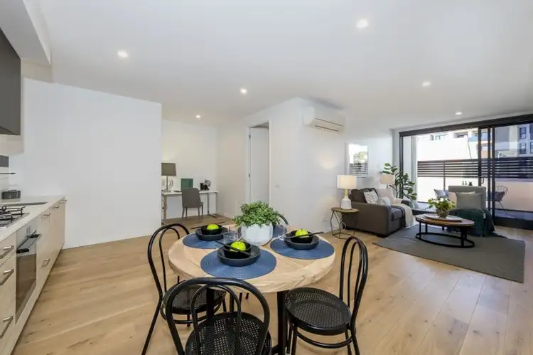211/324 Pascoe Vale Road, Essendon VIC 3040