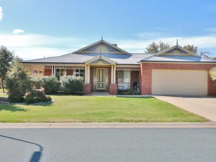 17 Deakin Grove, Tongala VIC 3621