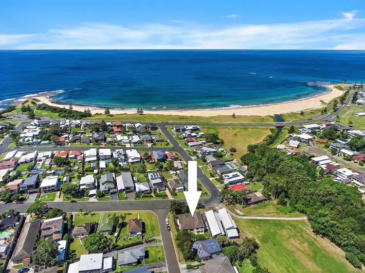 12 Southview Street, Bulli NSW 2516