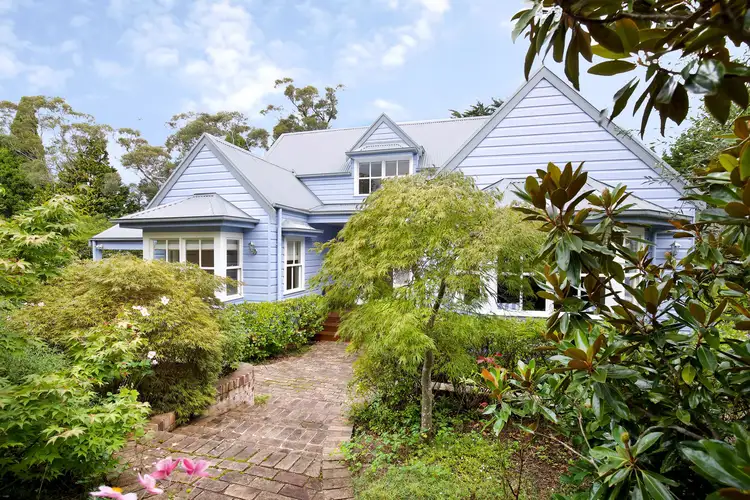 114 Blaxland Road, Wentworth Falls NSW 2782