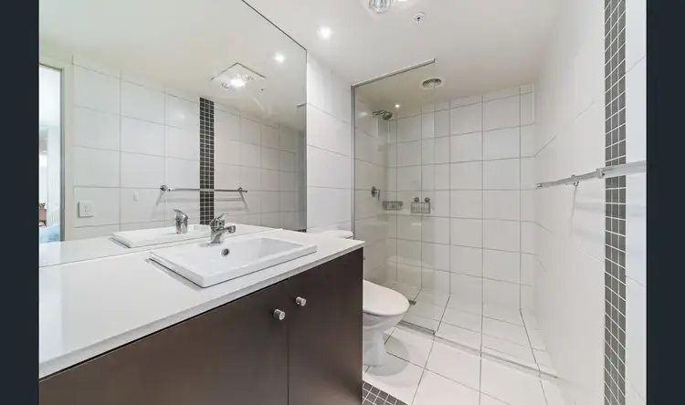 Sixth view of Homely apartment listing, 510/83 Queens Road, Melbourne VIC 3004