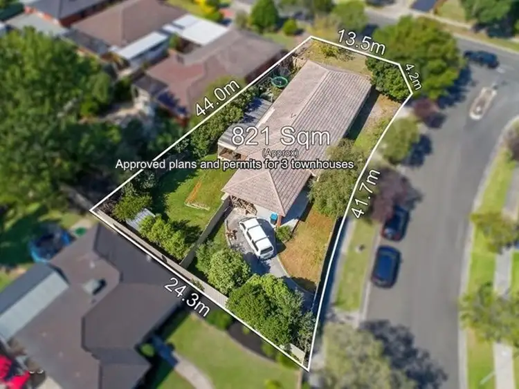 Second view of Homely house listing, 61 Fernlea Avenue, Rowville VIC 3178