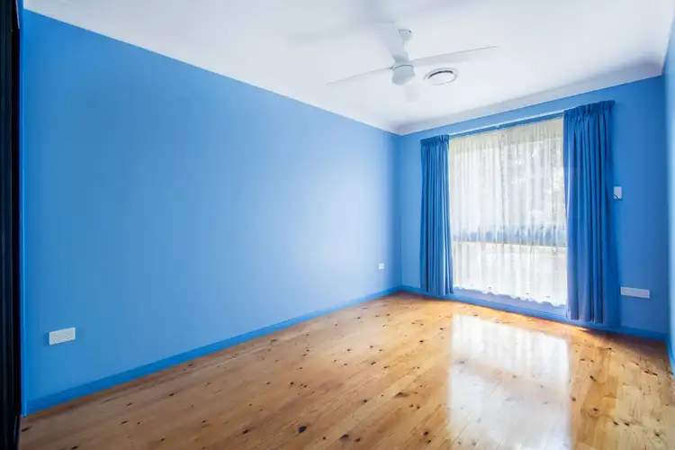 Sixth view of Homely house listing, 5 Farmview Drive, Cranebrook NSW 2749