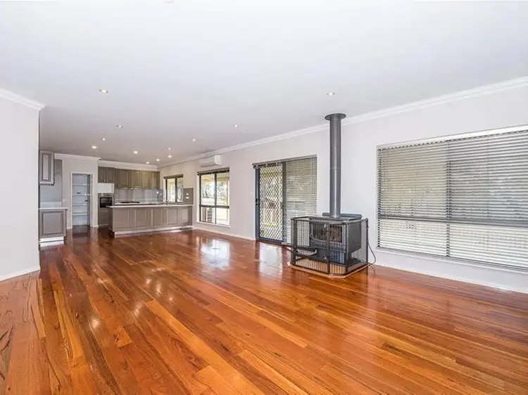 Second view of Homely house listing, 137 Fairway Place, Boddington WA 6390