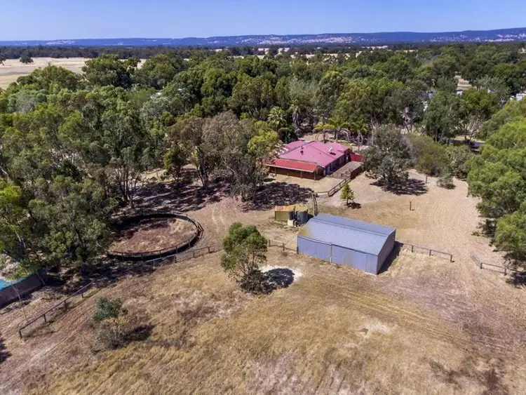 8 Cheyne Court, Pinjarra WA 6208