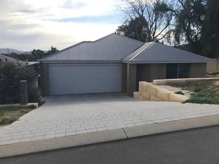 11 Sandalwood Place, Boddington WA 6390