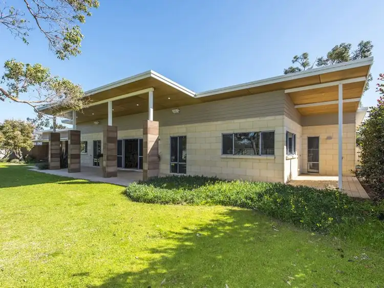 17 Placid Waters, Coodanup WA 6210