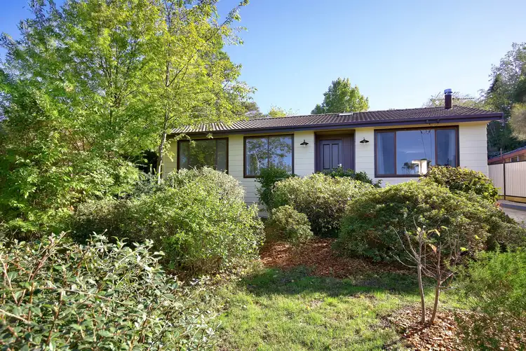 29 Cook Road, Wentworth Falls NSW 2782