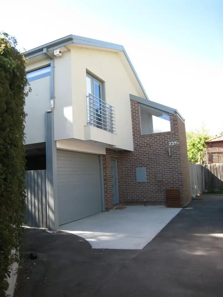 232A Barkly Street