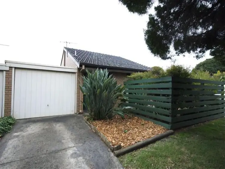 77 Park Drive, Vermont VIC 3133