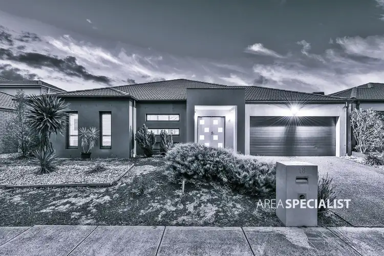 13 Longview Road, Keysborough VIC 3173