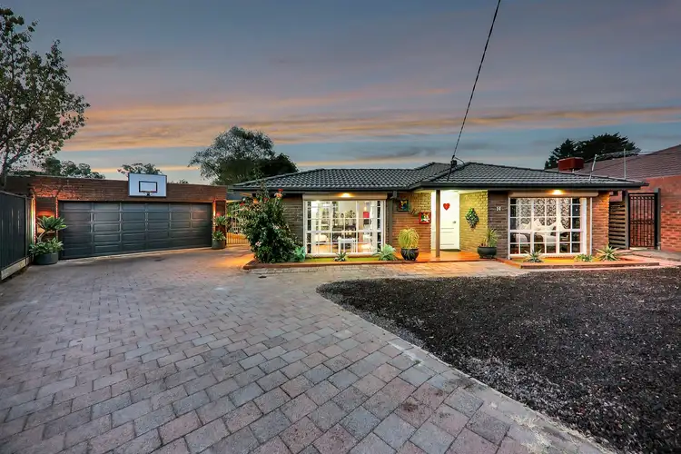 Second view of Homely house listing, 14 Sedgefield Place, Craigieburn VIC 3064