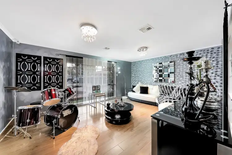 Sixth view of Homely house listing, 14 Sedgefield Place, Craigieburn VIC 3064