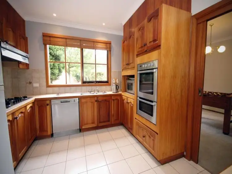 Fourth view of Homely house listing, 3 Dorene Court, Vermont South VIC 3133