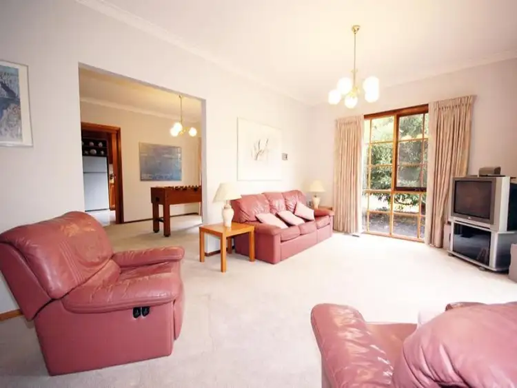 Fifth view of Homely house listing, 3 Dorene Court, Vermont South VIC 3133