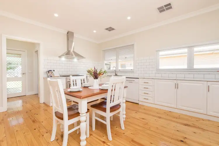 Second view of Homely house listing, 125 Jacaranda Street, Red Cliffs VIC 3496