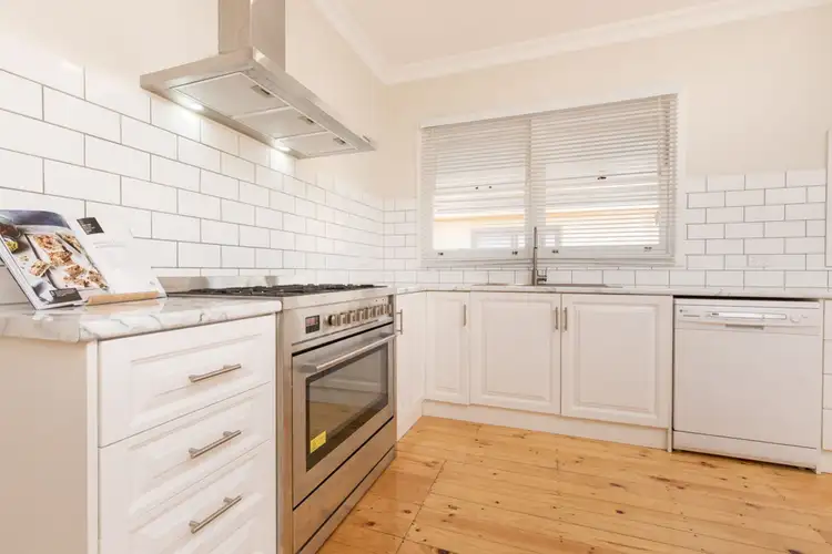 Fifth view of Homely house listing, 125 Jacaranda Street, Red Cliffs VIC 3496