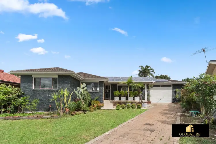 5 Weipa Close, Green Valley NSW 2168