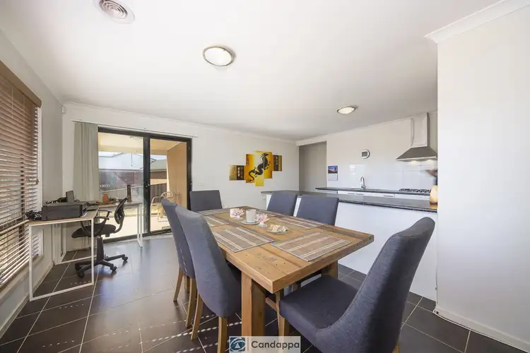 Fourth view of Homely house listing, 15 Folkstone Court, Drouin VIC 3818