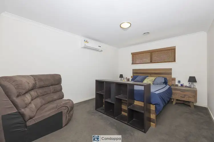 Fifth view of Homely house listing, 15 Folkstone Court, Drouin VIC 3818