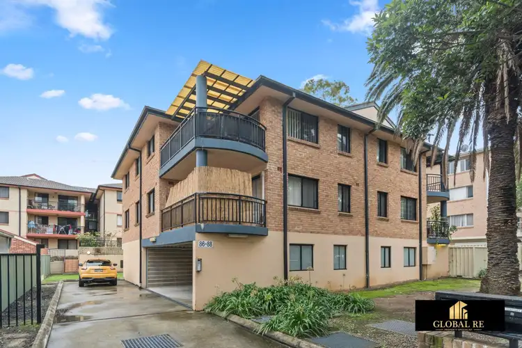 2/86-88 Meredith Street, Bankstown NSW 2200