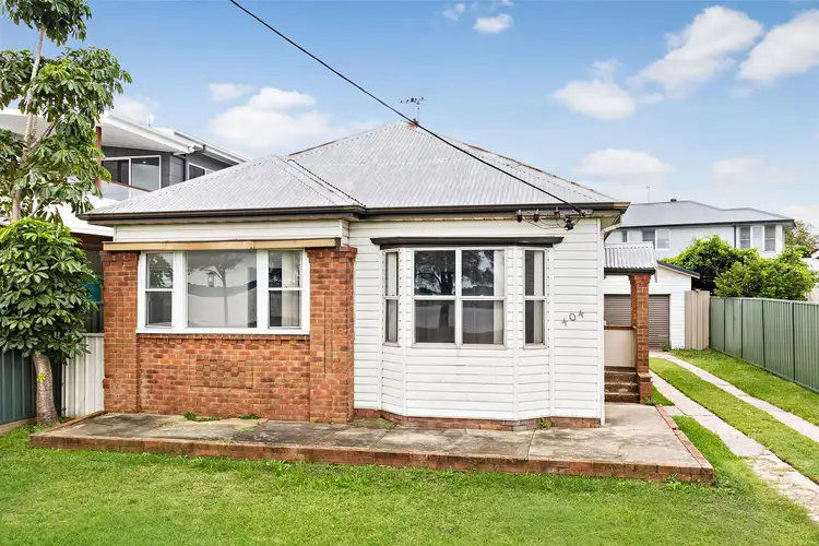 404 The Esplanade, Warners Bay NSW 2282
