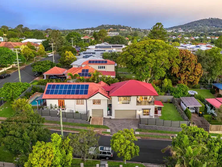 65 Reuben Street, Holland Park QLD 4121