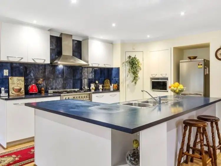 2 Earl Place, Hallam VIC 3803