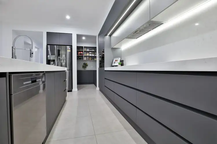 Seventh view of Homely house listing, 11 Windsor Court, Irymple VIC 3498