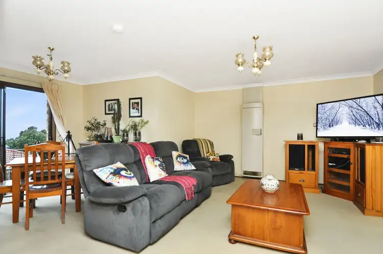 Fifth view of Homely house listing, 8 Parson Close, West Bathurst NSW 2795