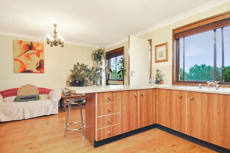 Seventh view of Homely house listing, 8 Parson Close, West Bathurst NSW 2795