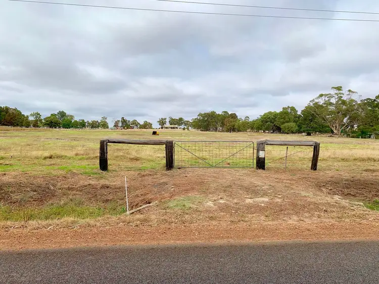 260 Patterson Road, Waroona WA 6215