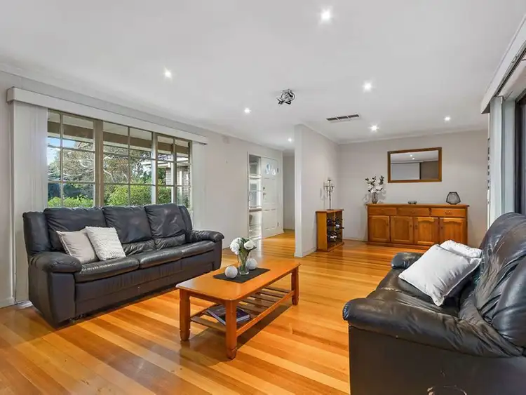 8 Muster Court, Vermont South VIC 3133