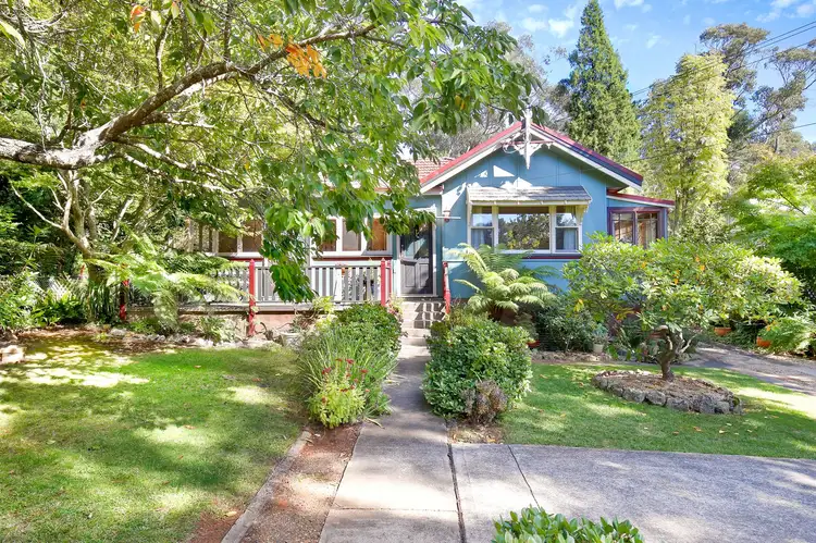 15 Bourne Street, Katoomba NSW 2780