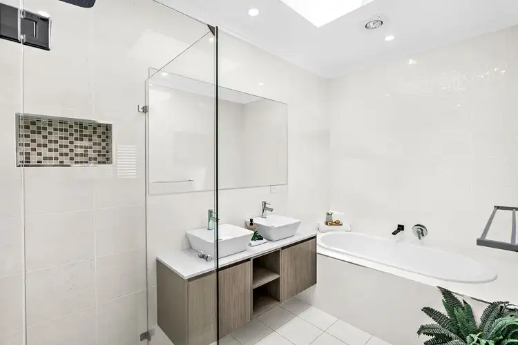 Sixth view of Homely semi-detached listing, 92 Robsons Road, Keiraville NSW 2500