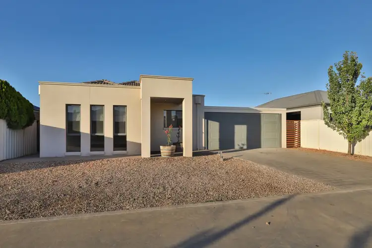 6 Tasman Court, Mildura VIC 3500