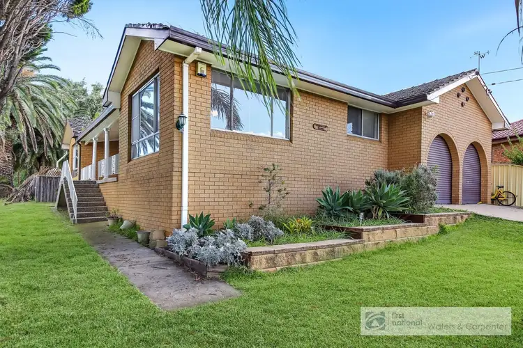 34 Oakwood Road, Toongabbie NSW 2146