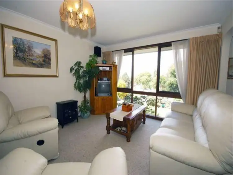 Fifth view of Homely house listing, 8 Pacific Close, Wantirna VIC 3152