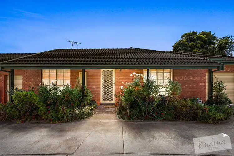 2/76-80 Parkside Avenue, Keilor East VIC 3033