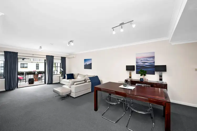 8 Walkers Drive, Lane Cove NSW 2066