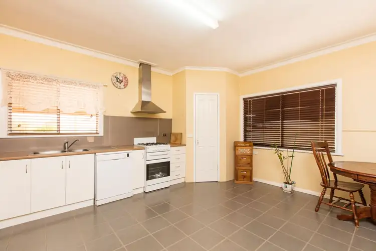 Sixth view of Homely house listing, 11 Friel Street, Buronga NSW 2739