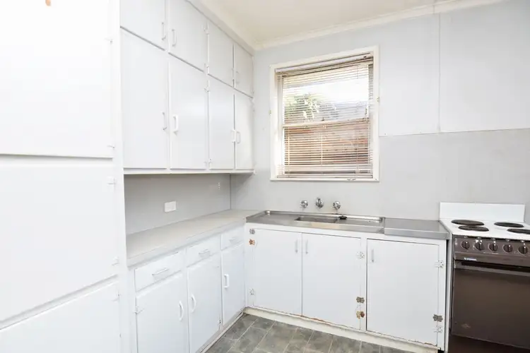 Second view of Homely house listing, 10 Keam Crescent, Mildura VIC 3500