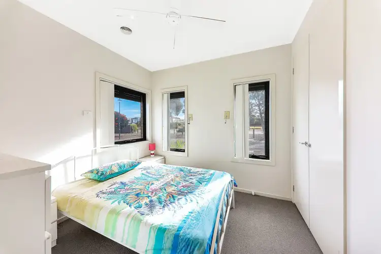 Fifth view of Homely house listing, 41 Kinglake Crescent, Craigieburn VIC 3064