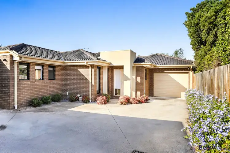 2/48 Collenso Street, Sunshine West VIC 3020
